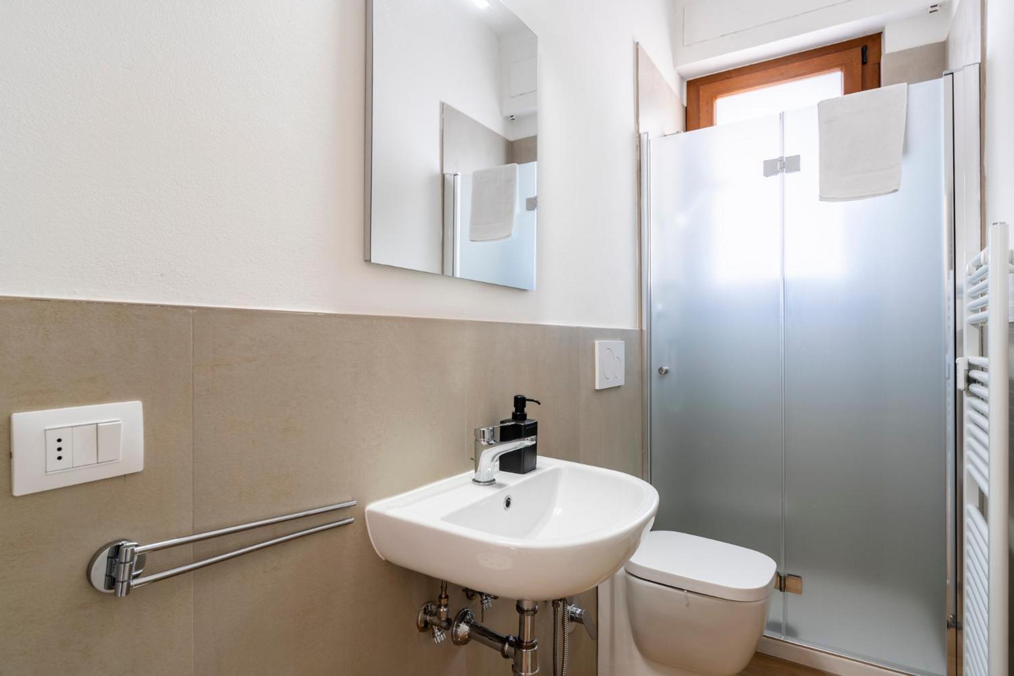 Panoramic Penthouse With Parking Space 2Bdr Florence Exterior photo