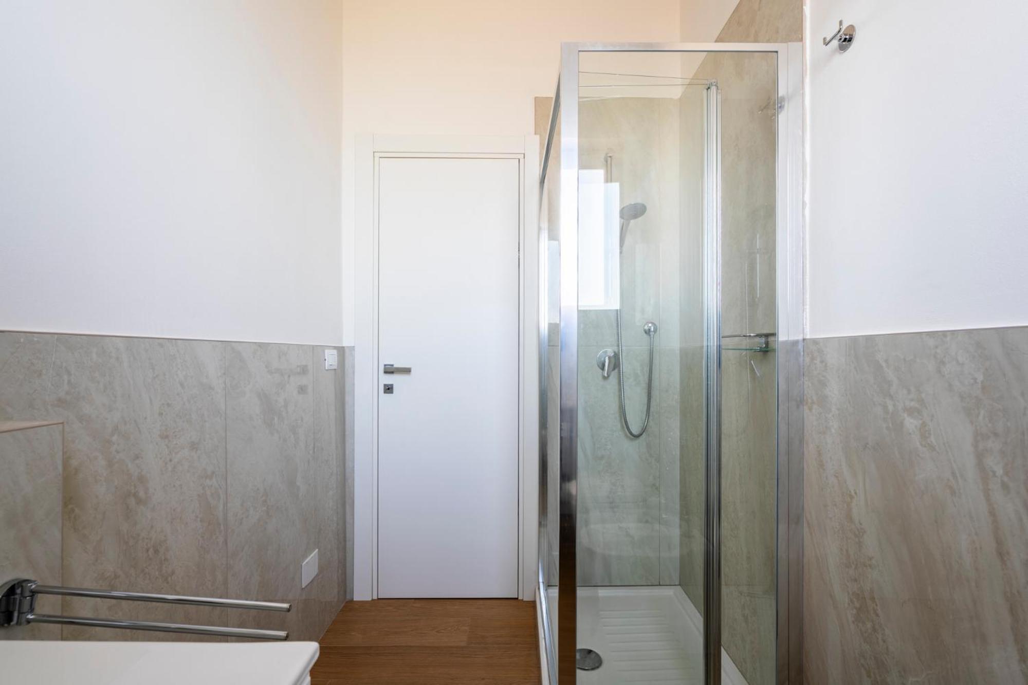 Panoramic Penthouse With Parking Space 2Bdr Florence Exterior photo