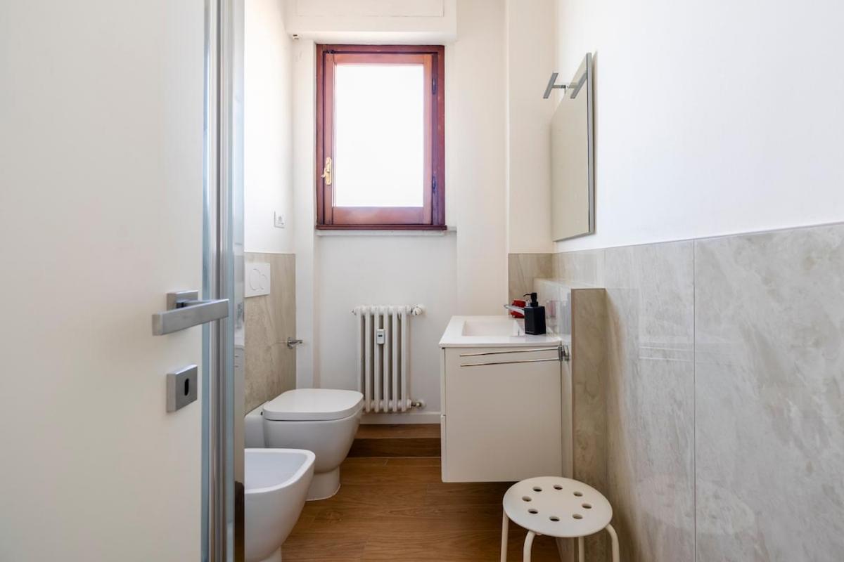 Panoramic Penthouse With Parking Space 2Bdr Florence Exterior photo