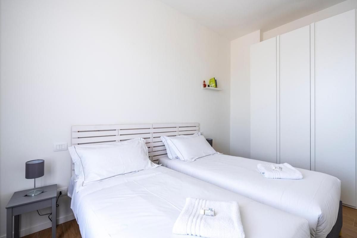 Panoramic Penthouse With Parking Space 2Bdr Florence Exterior photo